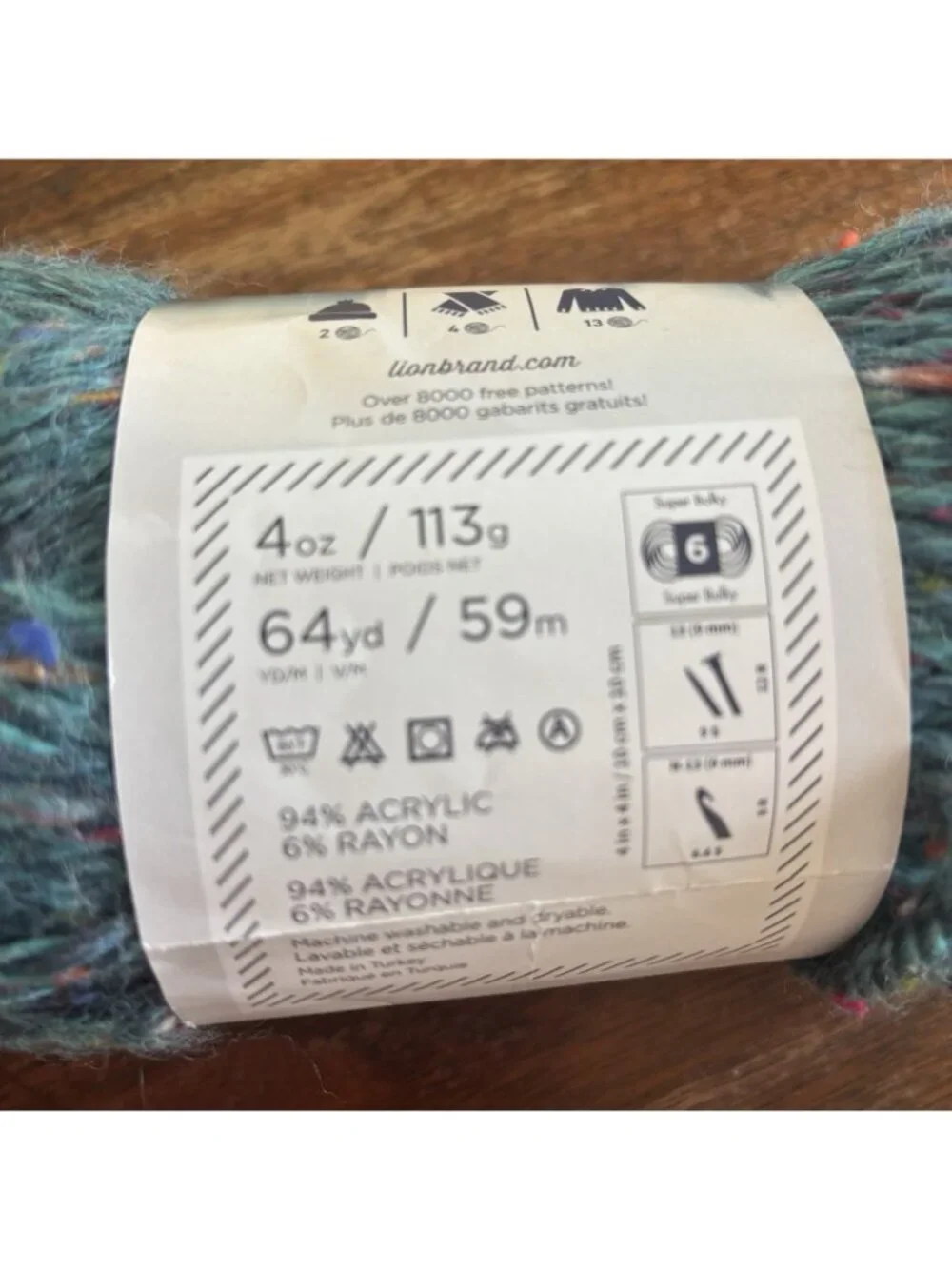 Lion Brand Hometown Yarn 4 Oz Key Largo Tweed 64 Yds Bulky 6 Blue Variegated